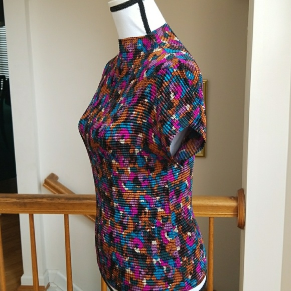 CUTE COLORFUL TOP - Picture 4 of 4